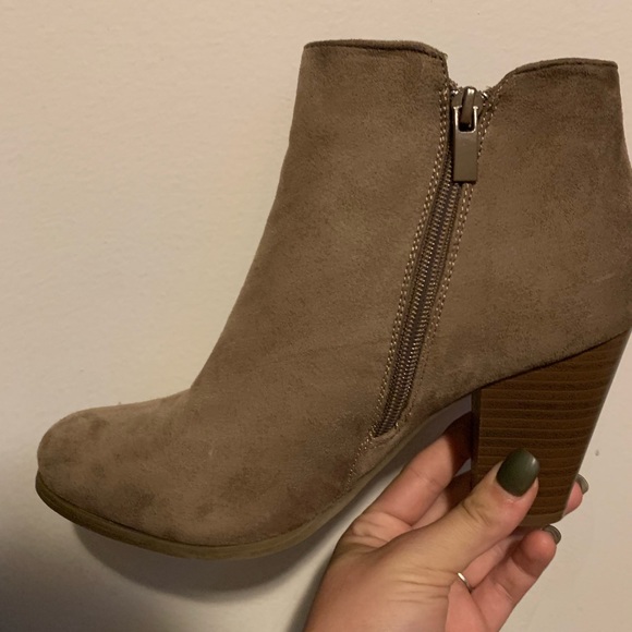 Top Moda Booties - Picture 2 of 4